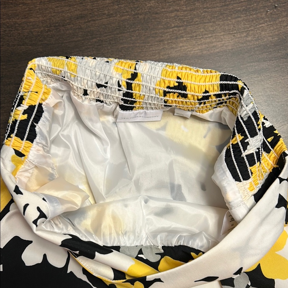 New York & Company Yellow and Black Floral Maxi Skirt - Picture 13 of 13